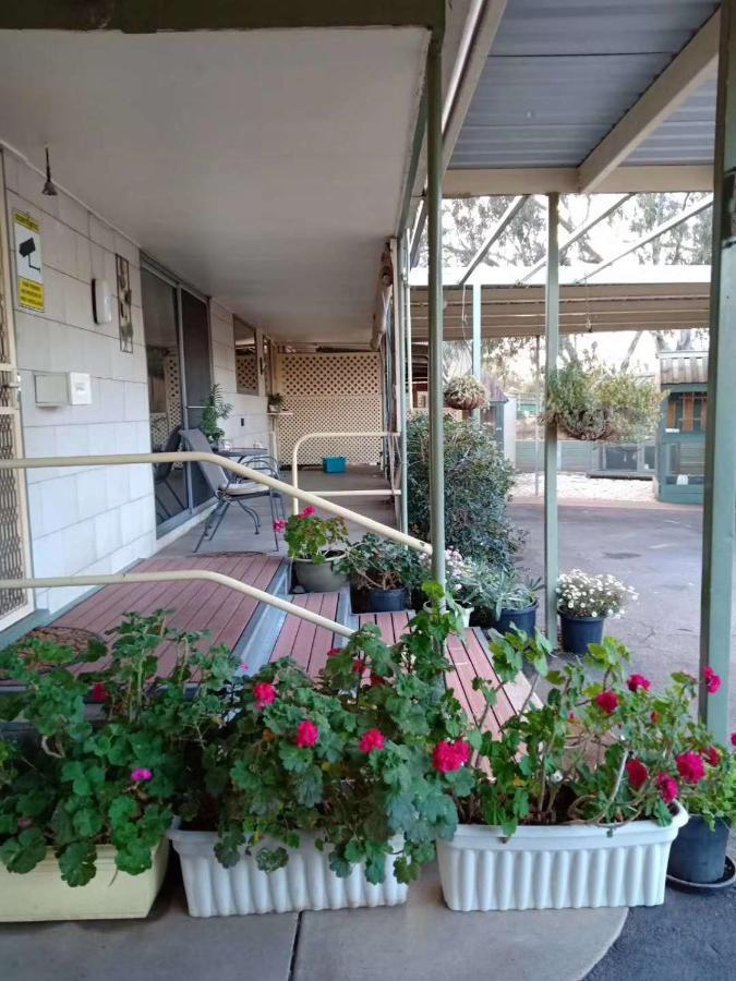 Donald Riverside Motel Kültér fotó